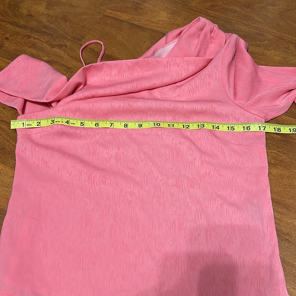 Revolve NBD Bekah Blouse in Pink NWOT - Picture 5 of 5